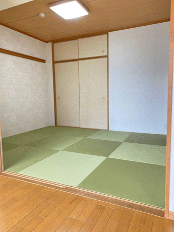 ������@���