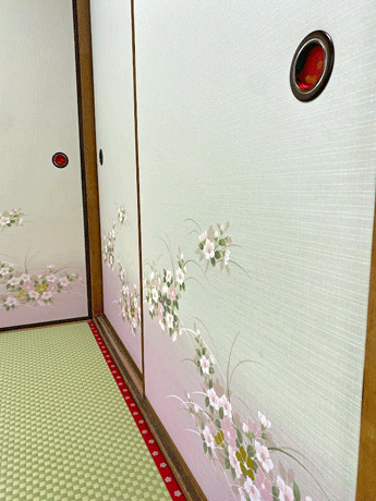 ��������