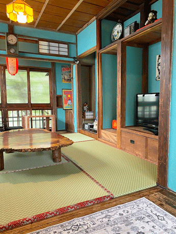 �Ö��Ǝ���̏�