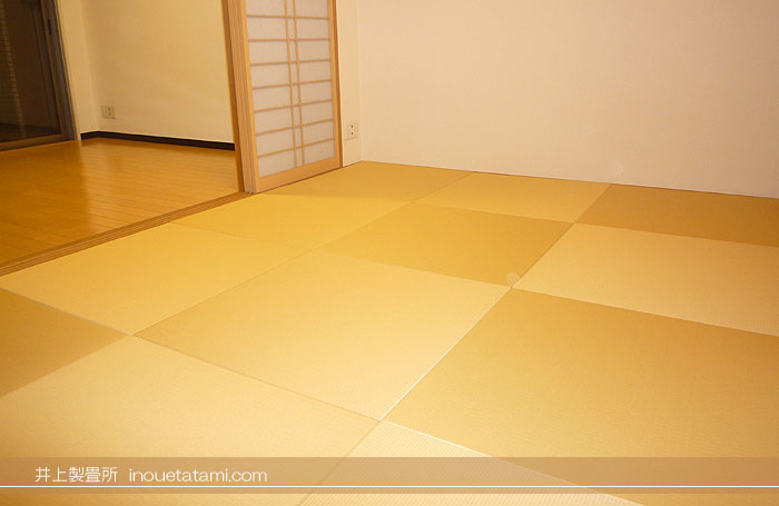 ��㐻�􏊂̏�̓t���I�[�_�[�i�ł��B