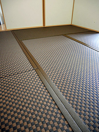 �����s����