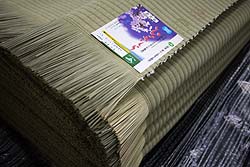 �i���ؖ����E�o�׏ؖ����t��