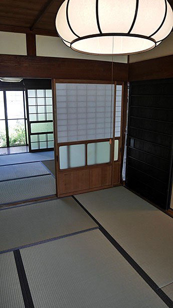 ���j��������a���