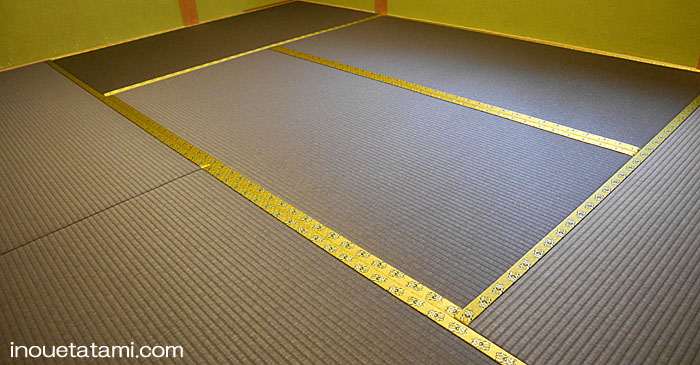 �����݂̕\�ւ�