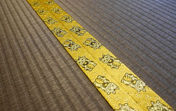 �������L�̏�