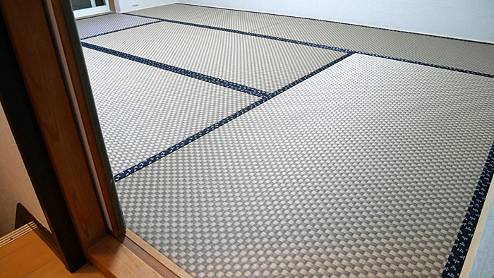 �s�����e�u���E��