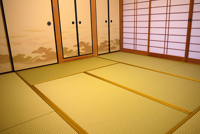 ��q�E�����ւ�