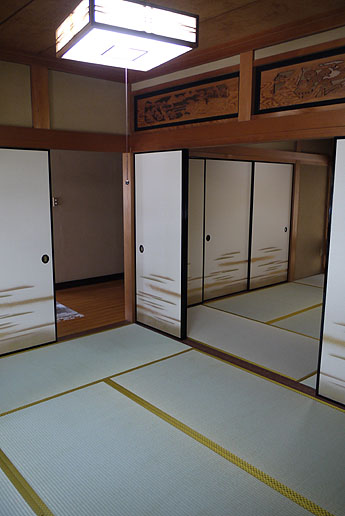 ���������ޏ�@