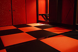 �ԐF��~���F��