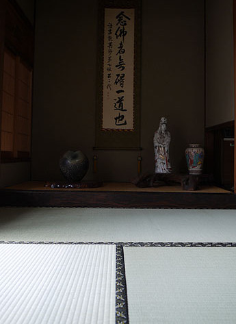 �F�{������Y�@����