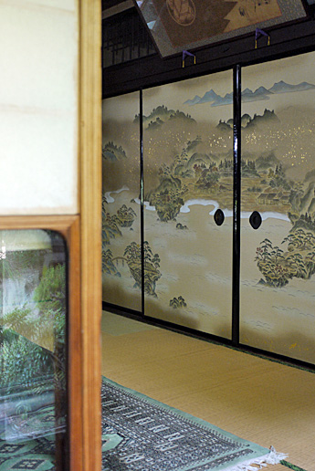 �S���g�̓`�����G