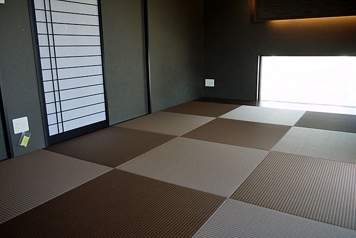 �X�g���C�v��