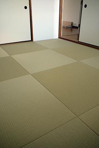 �������V��