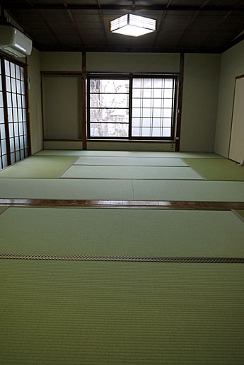 �L�Ԃ̏��V��