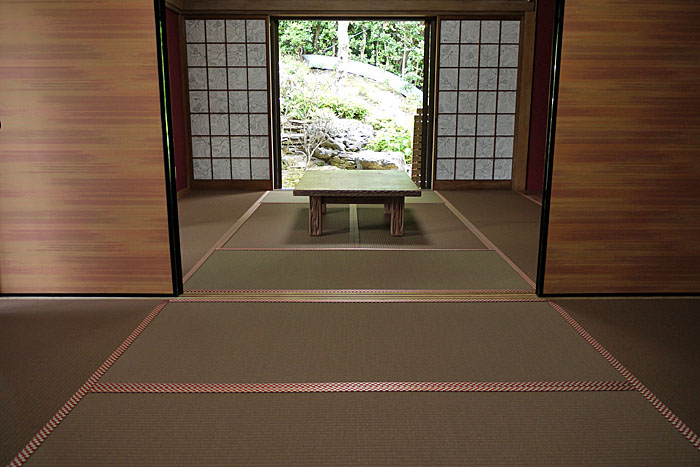 �������a��