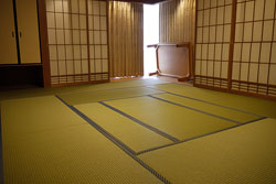 ���فE�z�e���̏�