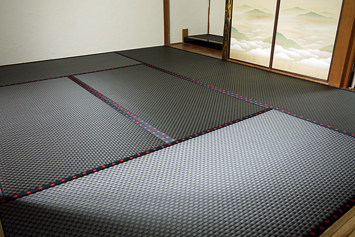 ���s����