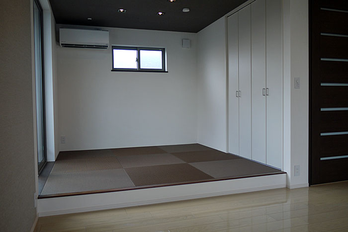 �����a���