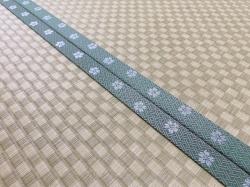 �s��������